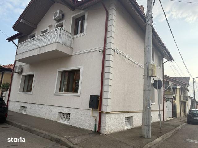 Casa de locuit ultracentrala