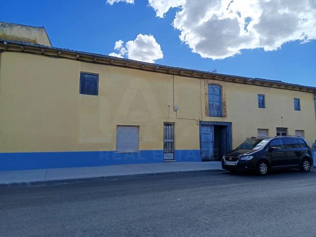 Casa de pueblo 4 dormitorios 87 m2