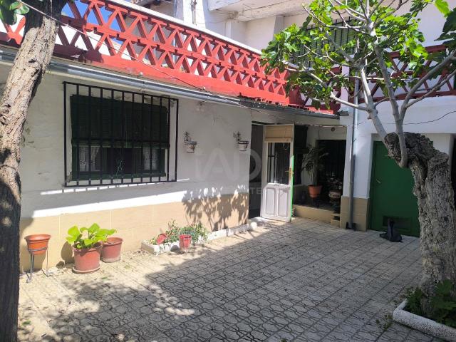 Casa de pueblo 6 dormitorios 273 m2