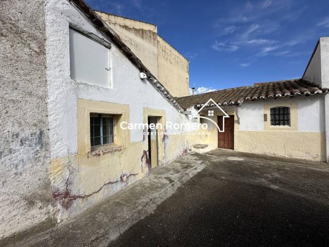 # Casa de Pueblo Tradicional con Encanto a 24 km de Salamanca