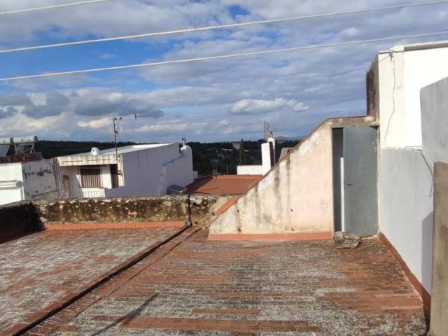 CASA DE PUEBLO TRADICIONAL EN SANT JORDI A REFORMAR