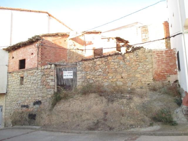 Casa de pueblo en venta. ALBENTOSA