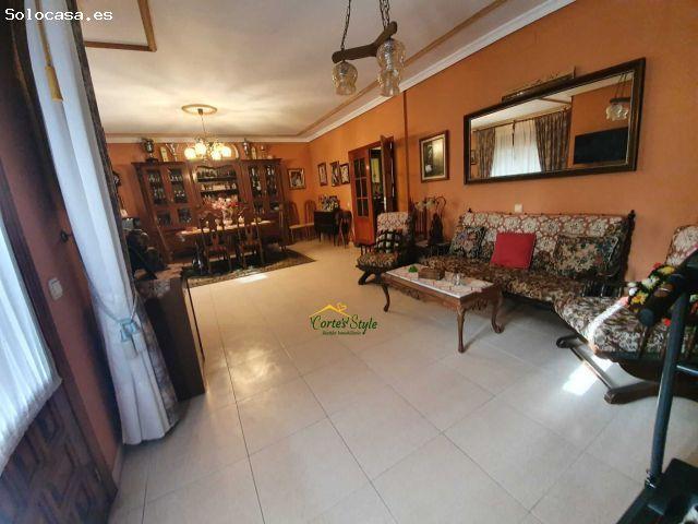 Casa de Pueblo en Venta en Tomelloso, Ciudad Real