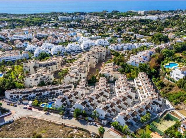 Casa de Pueblo en Venta en Estepona, Málaga