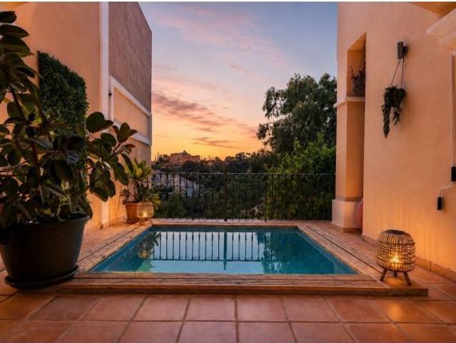 Casa de Pueblo en Venta en Marbella, Málaga