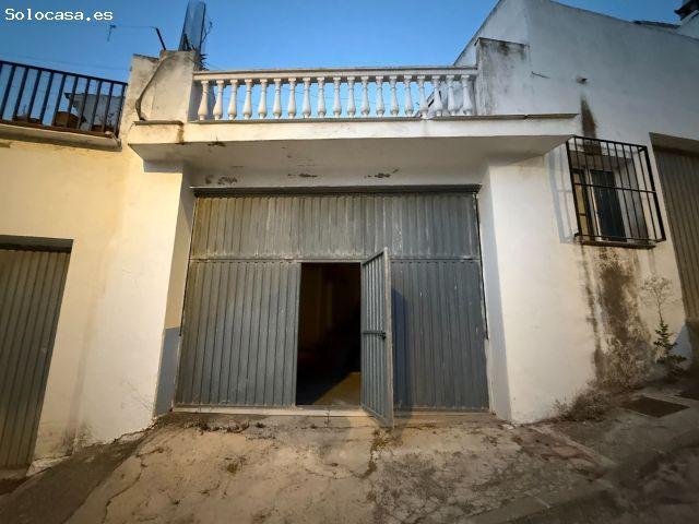 Casa de Pueblo en Venta en Pardales, Málaga