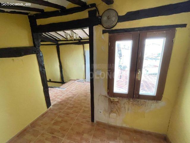 Casa de pueblo en el centro del municipio