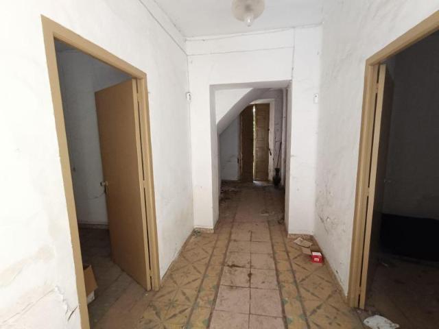 CASA DE PUEBLO EN HUETOR TAJAR
