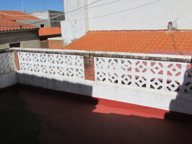 CASA DE PUEBLO EN OLIVA DE LA FRONTERA