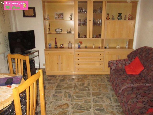 CASA DE PUEBLO PARA ENTRAR A VIVIR, ZONA DE BALNEARIOS, Y AUTOVÍA