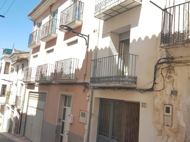 CASA DE PUEBLO REFORMADA