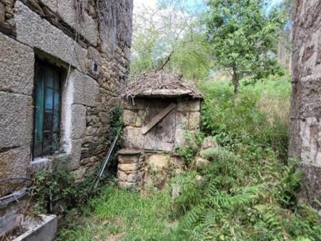 Casa de piedra con finca y espectaculares vistas en Oirán – Mondoñedo Lugo