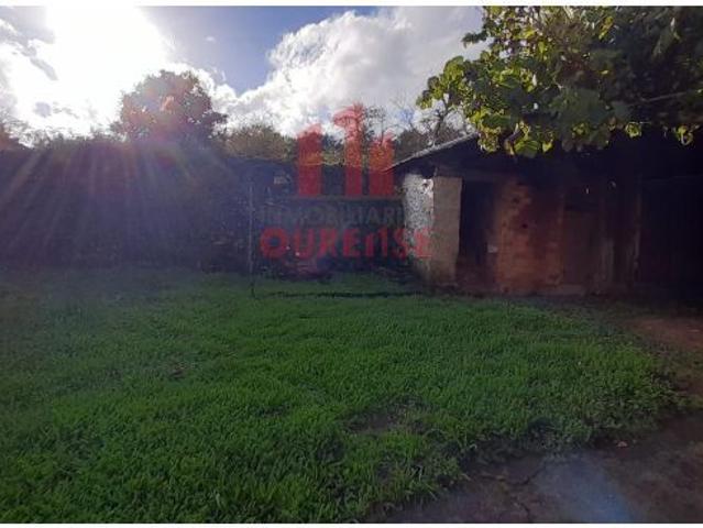 CASA DE PIEDRA CON PARCELA EN MASIDE