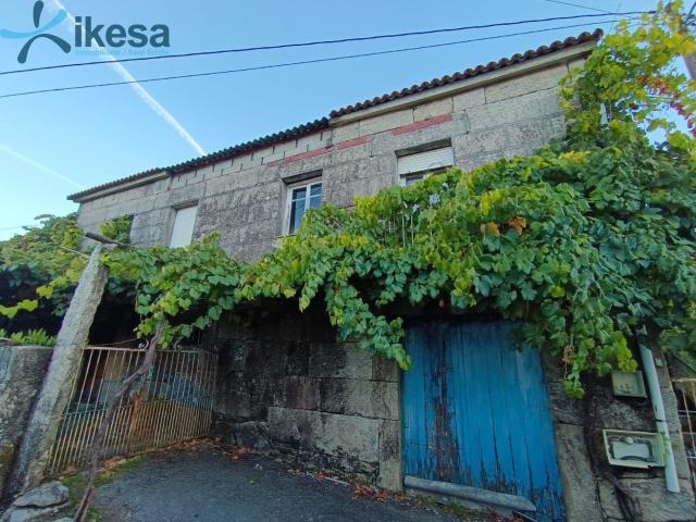 Casa de Piedra con Terreno en O VILAR, Ponte Sampaio