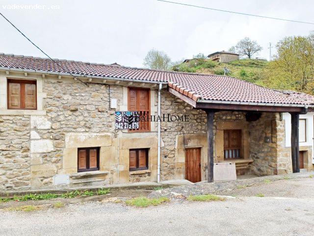 Casa de piedra en Venta en Polaciones, Cantabria
