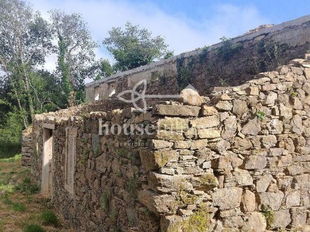 Casa de piedra en Cerdido para reformar integral