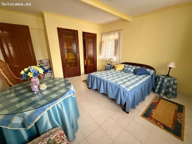 Casa de piedra en Rasines: amplitud, encanto y un gran potencial