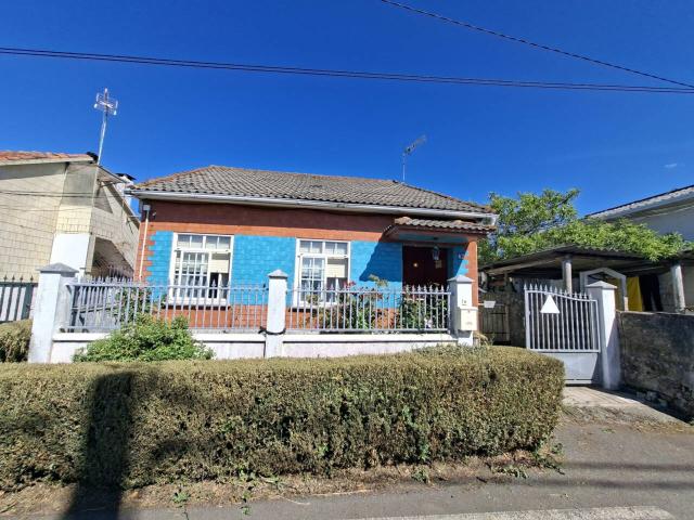 CASA DE PLANTA BAJA EN FREIXEIRO