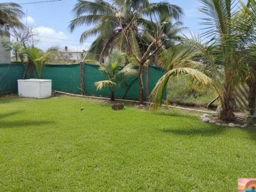 Casa de Playa a Pasos del Mar – ¡Ideal Airbnb / Inversión! ️