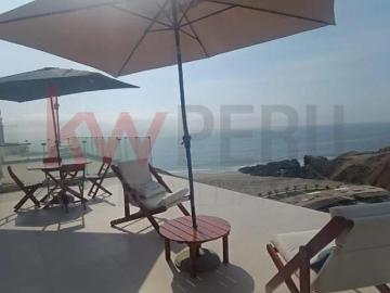 Casa de playa en exclusivo condominio mar adentro playa chepeconde