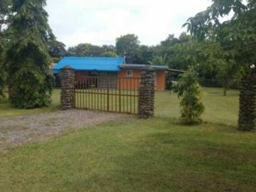 CASA DE PLAYA EN SANTA CLARA 900M2