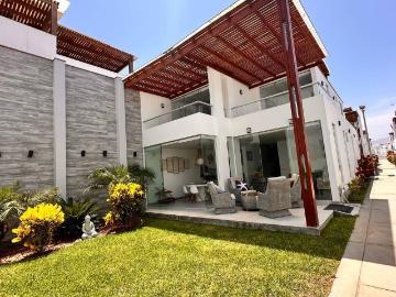 Casa de Playa en venta en Asia a S/765,000