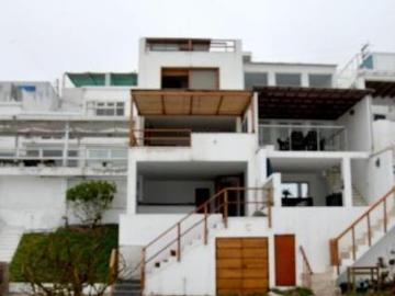 Casa de playa en Venta en Lurín