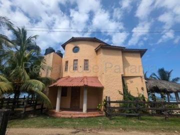 Casa de Playa en venta en Palenque Colón ELP25 6759