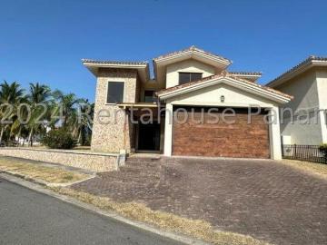 Casa de Playa en Venta Ubicada en Vista Mar en San Carlos