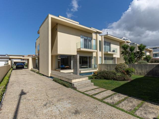 Casa de prestígio de 402 m² à venda Miramar Gulpilhares, Vila Nova de Gaia, Porto