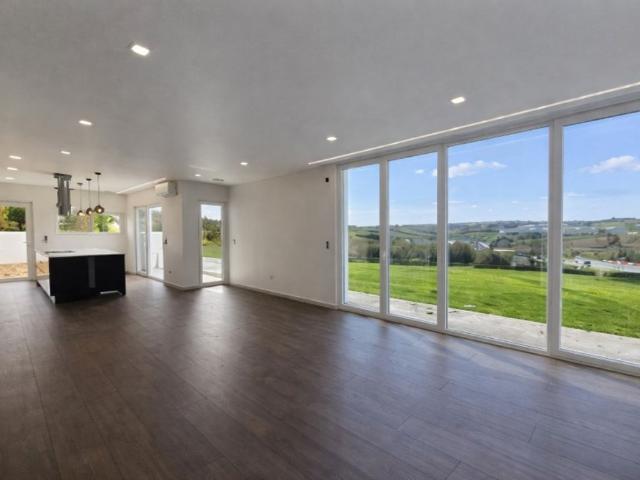 Casa de prestígio de 437 m² à venda Lourinhã, Portugal