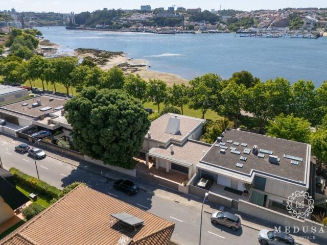 Casa de prestígio de 447 m² para alugar Porto