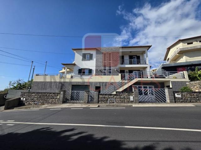 Prestigiosa casa de 475 m² à venda Santa Cruz, Portugal