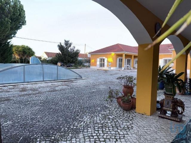 Casa de prestígio de 504 m² à venda Almoster, Santarém