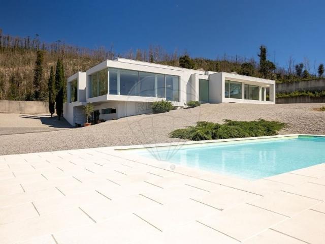 Casa de prestígio de 612 m² à venda Paredes, Portugal