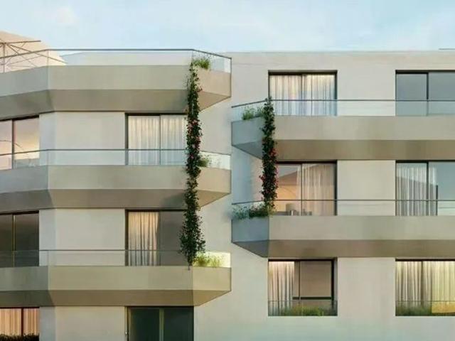 Casa de prestígio de 151 m² à venda Lordelo do Ouro, Porto