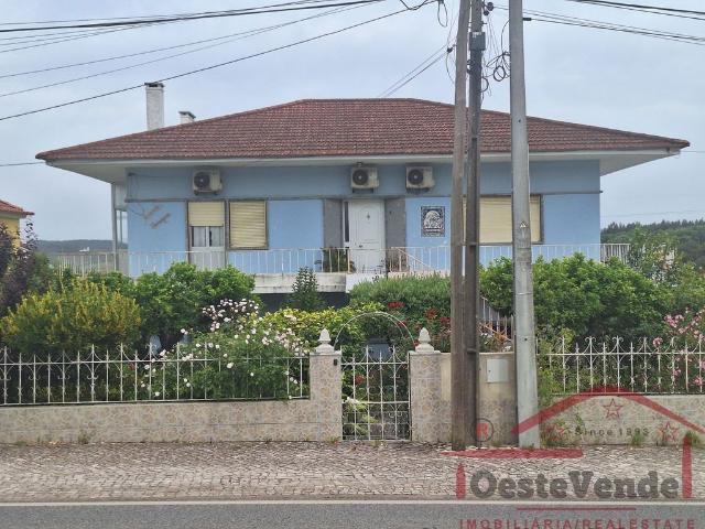 Casa de prestígio de 160 m² à venda Cadaval, Portugal