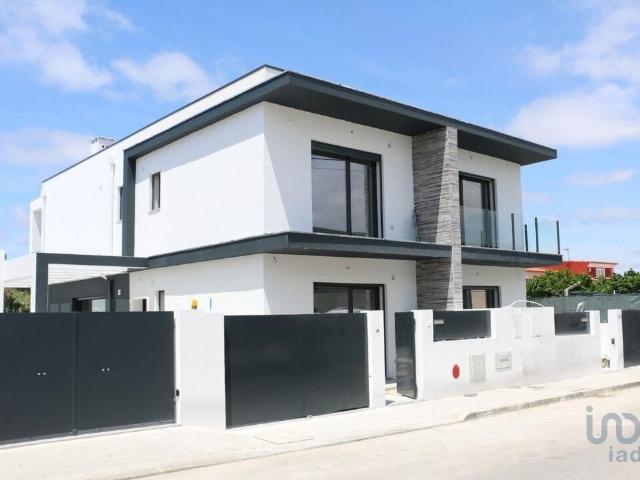 Casa de prestígio de 162 m² à venda Fernao Ferro, Setúbal