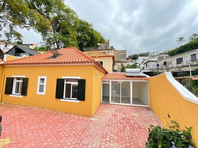 Casa de prestígio de 200 m² à venda Funchal, Portugal