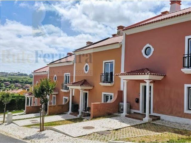 Casa de prestígio de 208 m² à venda Campo Real, Torres Vedras, Lisboa