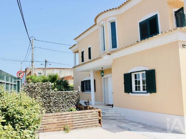 Casa de prestígio de 228 m² à venda Barra Cheia, Setúbal