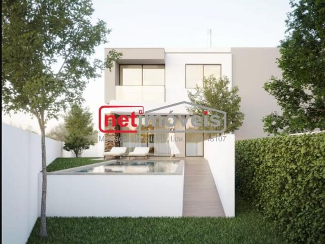 Casa de prestígio de 239 m² à venda Maia, Porto