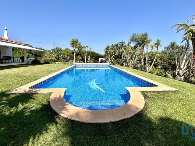 Casa de prestígio de 240 m² à venda Moncarapacho e Fuzeta, Olhão, Faro