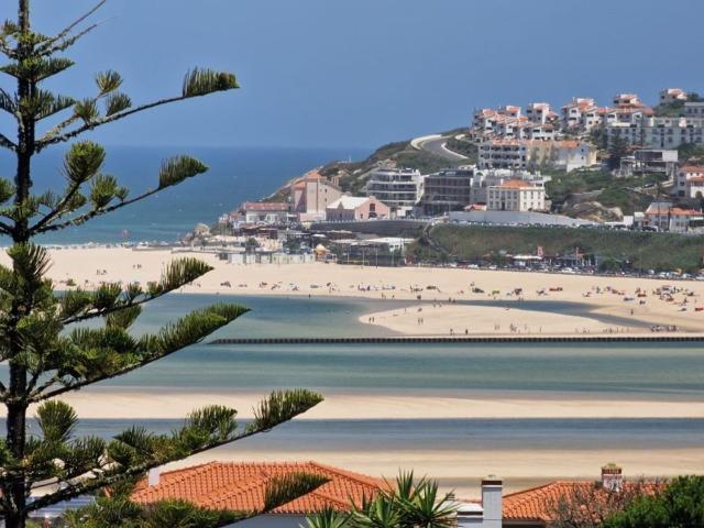 Casa de prestígio de 240 m² à venda Lagoa de Obidos, Óbidos, Leiria
