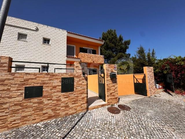 Casa de prestígio de 240 m² à venda Quinta da Serralheira, Setúbal