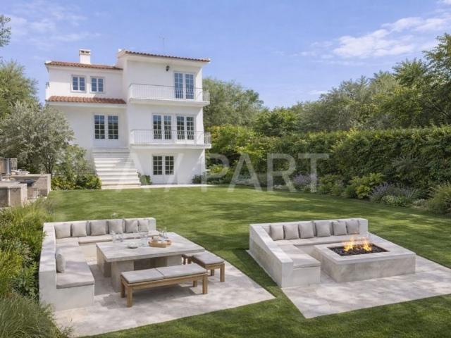 Casa de prestígio de 246 m² à venda Marisol, Seixal, Setúbal