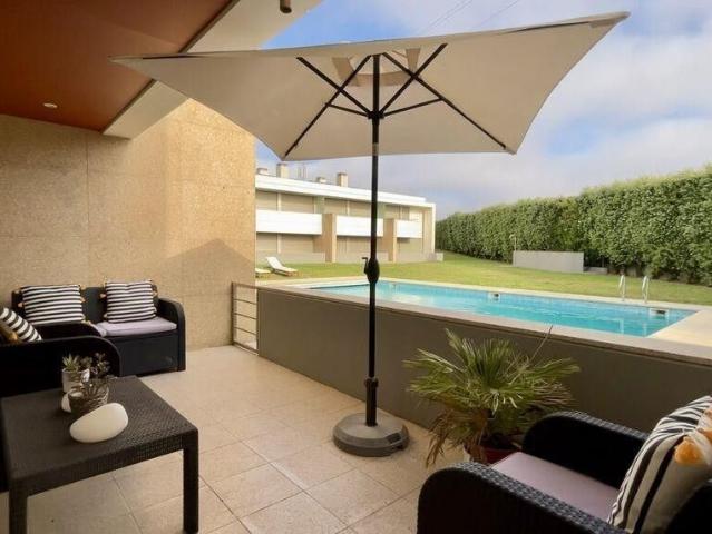Casa de prestígio de 259 m² à venda Arcozelo, Portugal