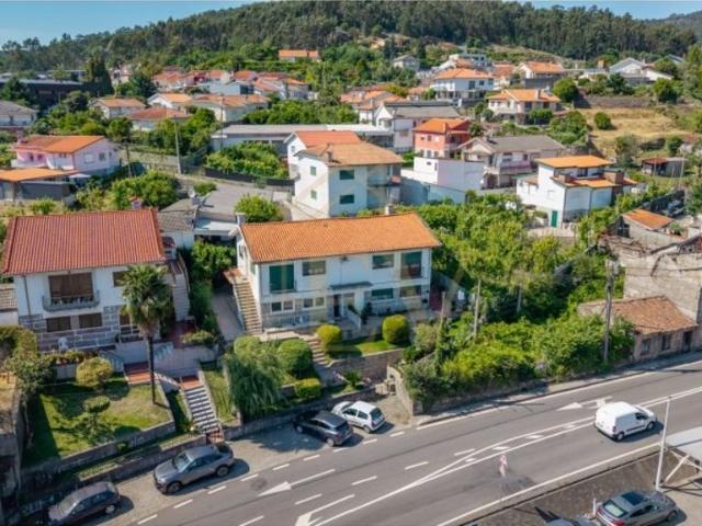 Casa de prestígio de 264 m² à venda Guimarães, Braga
