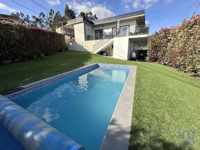 Casa de prestígio de 287 m² à venda Recarei, Porto
