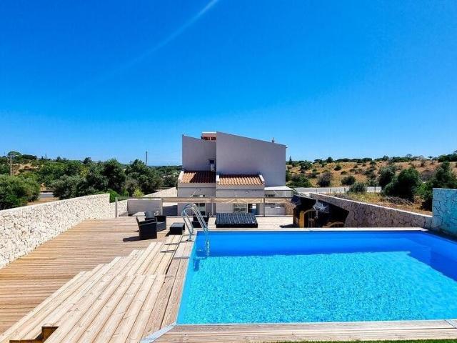 Casa de prestígio de 296 m² à venda Quarteira, Faro